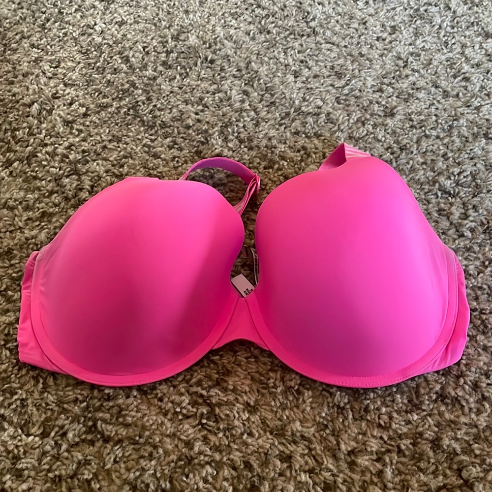 Victoria Secret’s T shirt bra